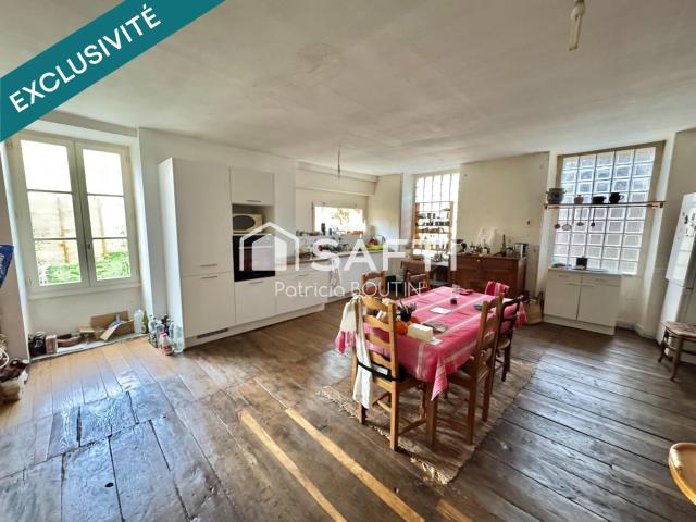 Maison vente à Niort, Mellé