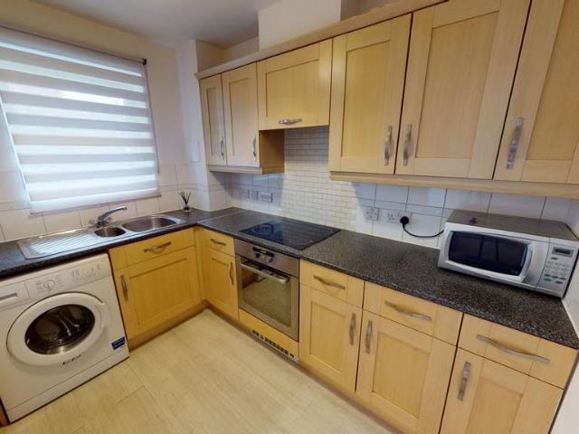 Apartment for rent in Carterhatch, Greater London