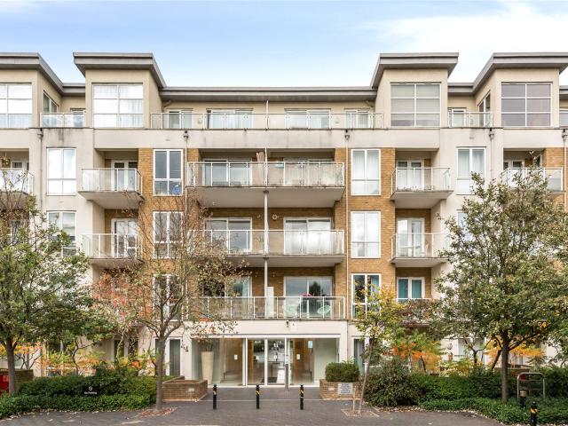 Apartment for rent in London Borough of Richmond upon Thames, Greater London