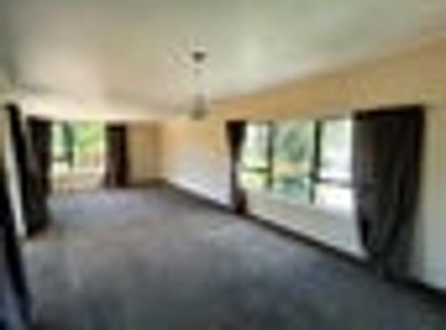 House for rent in Mellons Bay, Howick