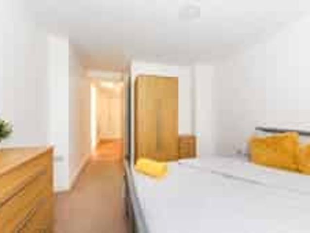 Apartment for rent in Saint Vincent's, Netherthorpe