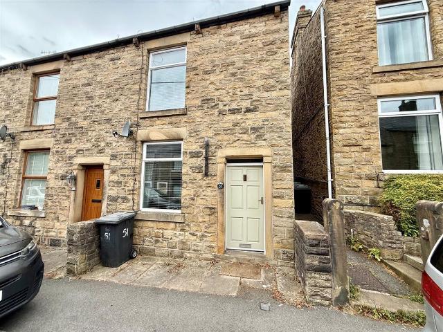 Apartment for rent in Charlesworth, East Midlands