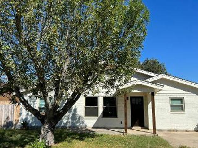 House for sale in Uvalde, Texas