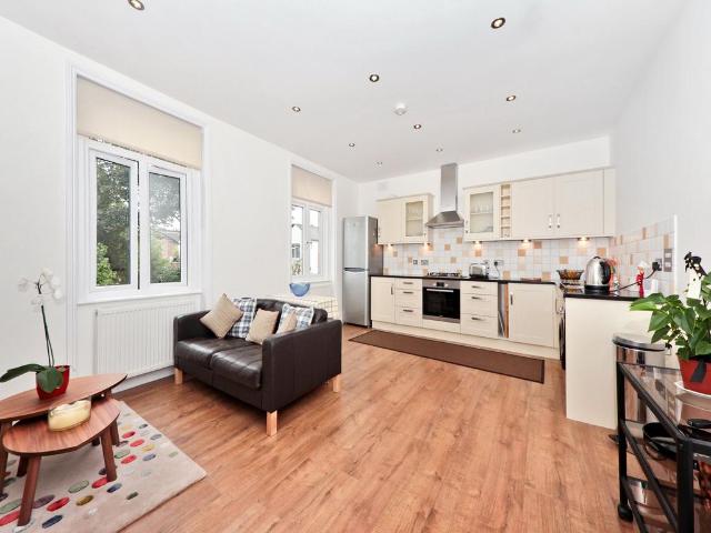 Apartment for rent in London Borough of Brent, Greater London
