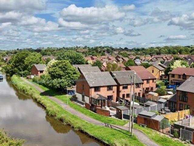 House for sale in Aston-by-Stone, Baswich
