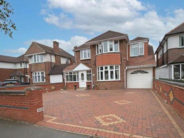 House for sale in Sutton Coldfield, West Midlands