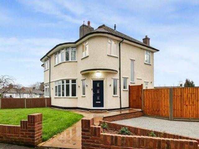 House for sale in Orpington, Greater London