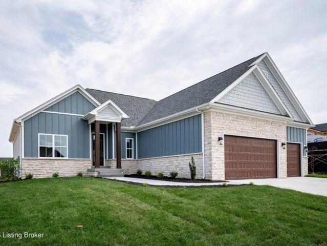 House for sale in Charlestown