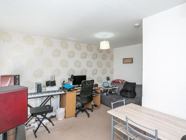 Apartment for rent in North Watford, Watford