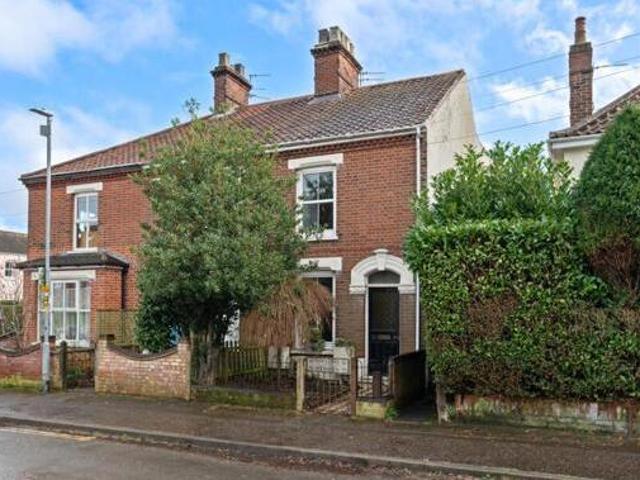 House for sale in East Bank, Norfolk