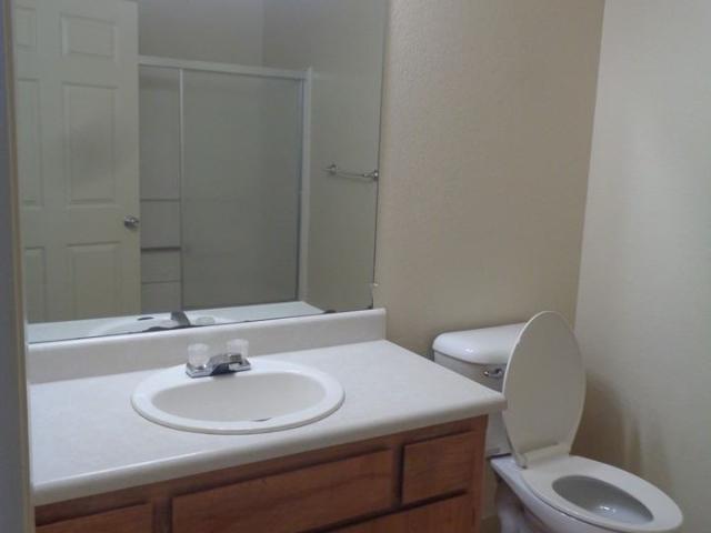 Apartment for rent in Sutter, California