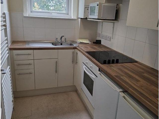 Apartment for rent in Abbey Park, Barton In Fabis