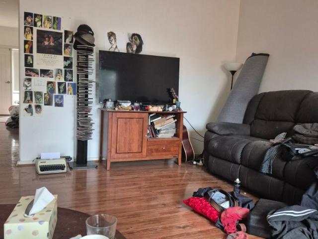 Room for rent in Melton South, Melbourne