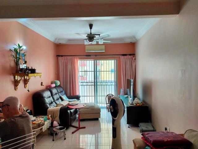 Apartment for sale in Country Heights Damansara, Kuala Lumpur
