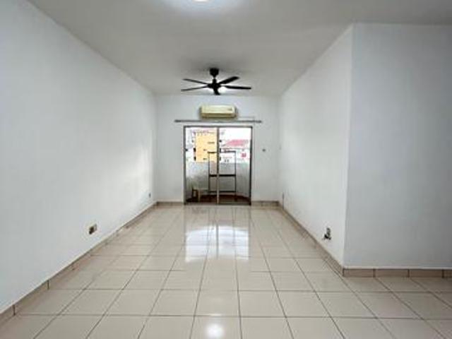 Apartment for sale in Country Heights Damansara, Kuala Lumpur