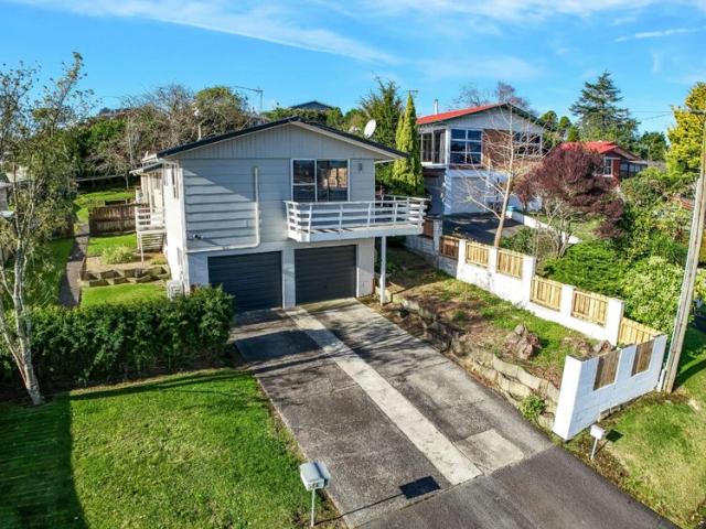 House for rent in Deanwell, Hamilton City
