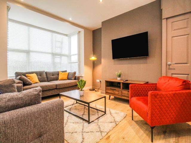House for rent in Buslingthorpe, Leeds