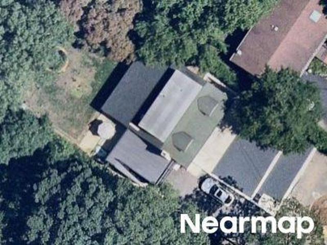 House for sale in South Huntington, Town of Huntington