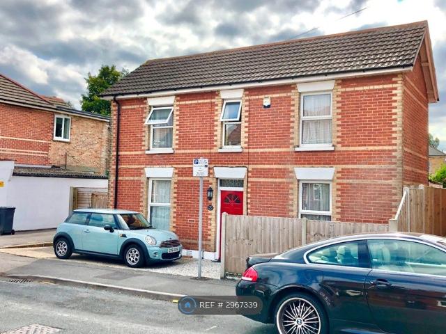 House for rent in Talbot Village, Bournemouth
