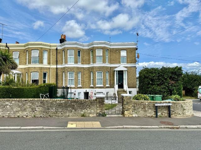 Apartment for rent in Oakfield, Ryde