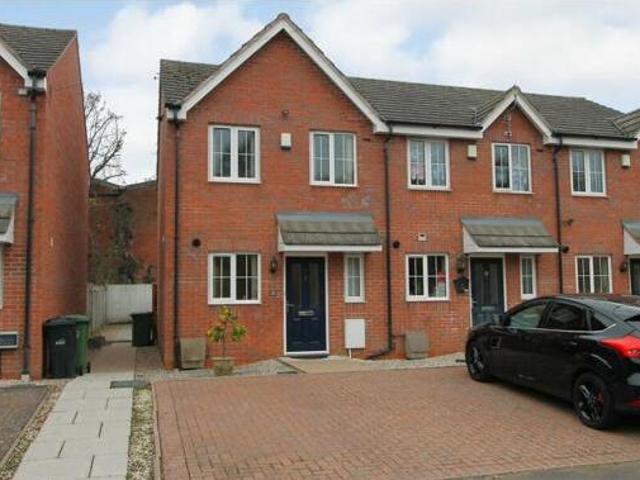 House for sale in Stourbridge, West Midlands