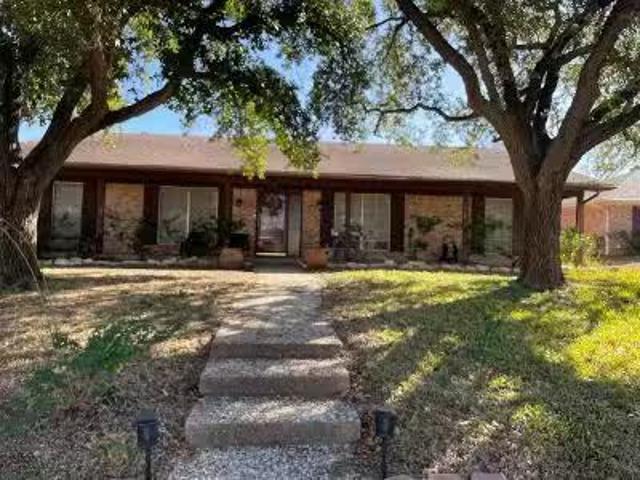 House for sale in Bryan