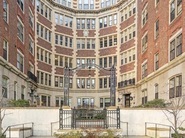 Condo for sale in Cambridge, Middlesex County