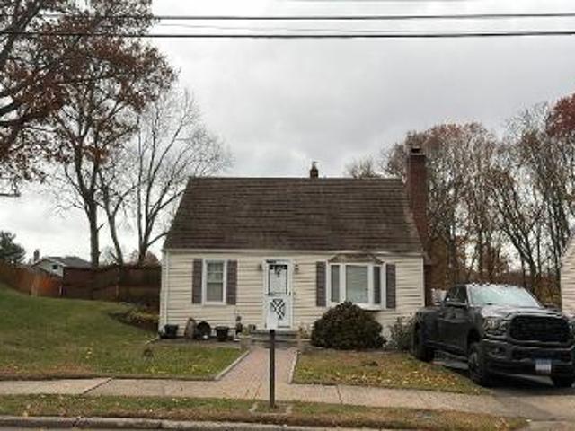 House for sale in Bridgeport, Connecticut