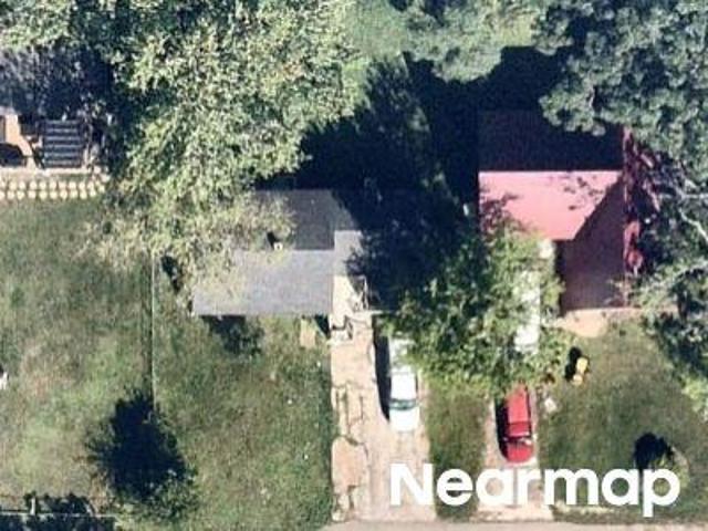 House for sale in Mchenry, Illinois