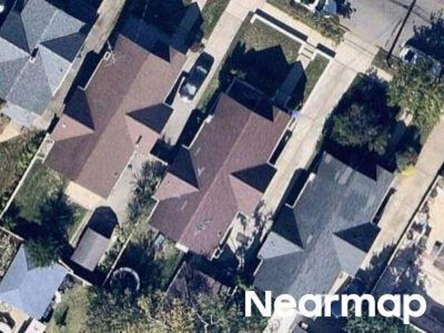 House for sale in Queens, Arverne