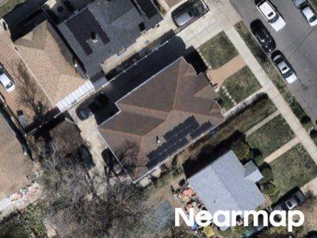 House for sale in Queens, Arverne