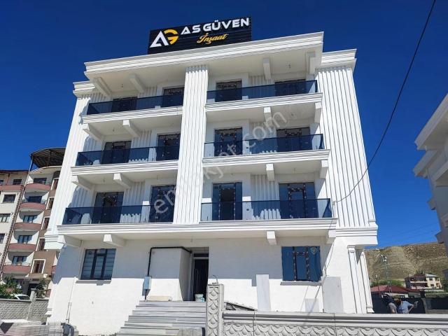Edremit, Van içerisinde satılık mülk