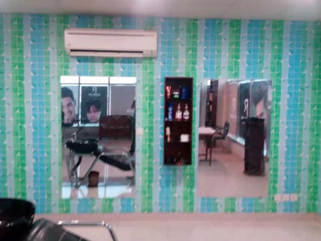 Commercial for sale in Sadhoke, لاہور ڈویژن