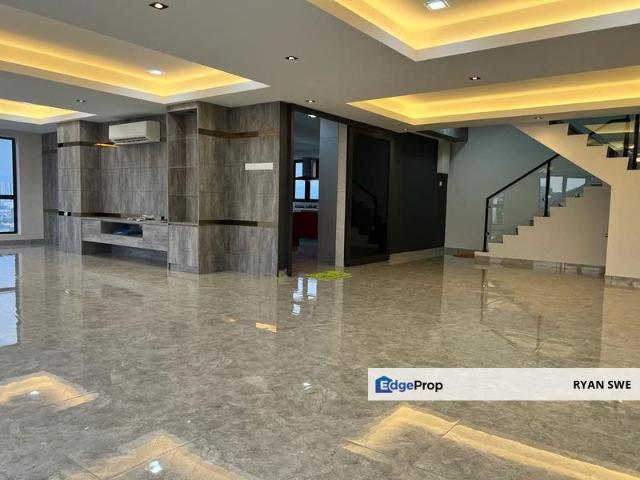 Condominium for sale in Country Heights Damansara, Kuala Lumpur