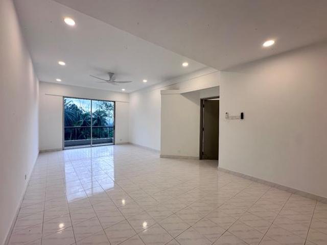 Condominium for sale in Langat, Selangor