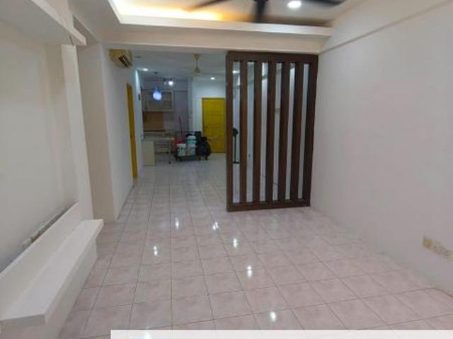 Condominium for sale in Petaling, Subang Jaya