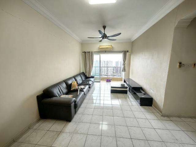 Condominium for sale in Bandar Menjalara
