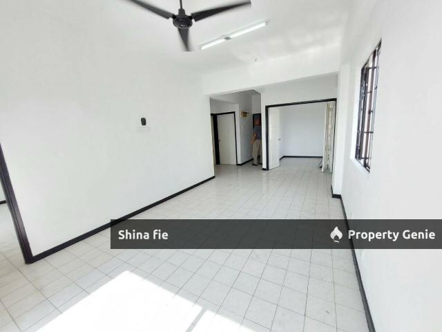 Apartment for sale in Country Heights Damansara, Kuala Lumpur