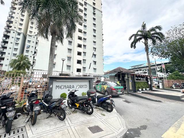 Apartment for sale in Country Heights Damansara, Kuala Lumpur