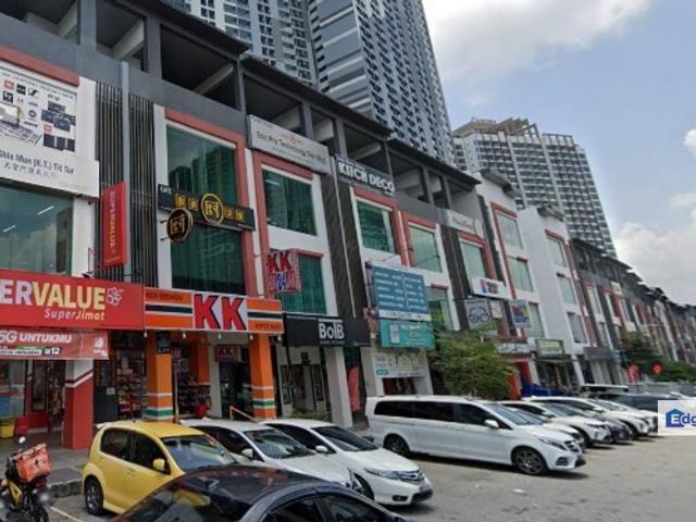 Shop for rent in Kajang, Langat