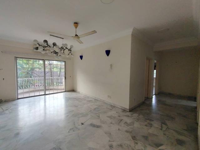 Apartment for sale in Petaling, Damansara Damai