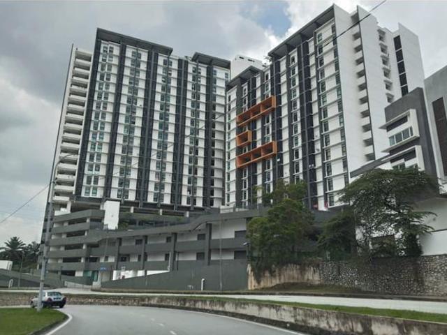 Serviced Residence for sale in Majlis Bandaraya Subang Jaya, Petaling