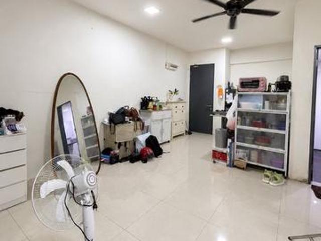 Serviced Residence for sale in Petaling, Subang Jaya