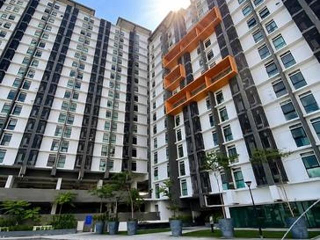Serviced Residence for sale in Majlis Bandaraya Subang Jaya, Petaling