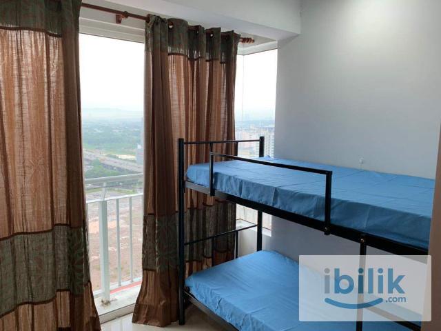 Room for rent in Petaling, Alam Impian