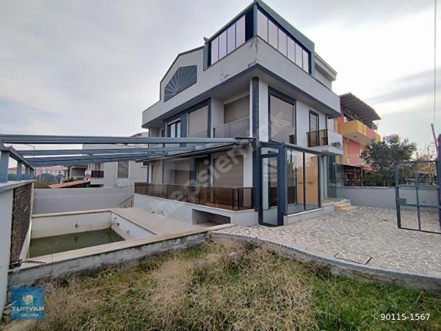 Menderes, İzmir içerisinde satılık Villa