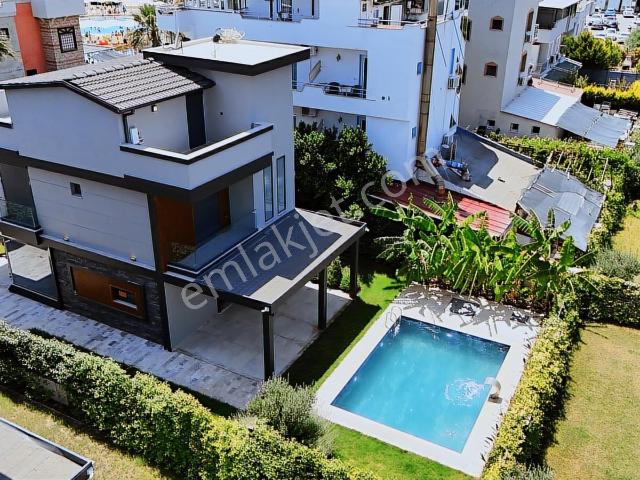 Menderes, İzmir içerisinde satılık Villa