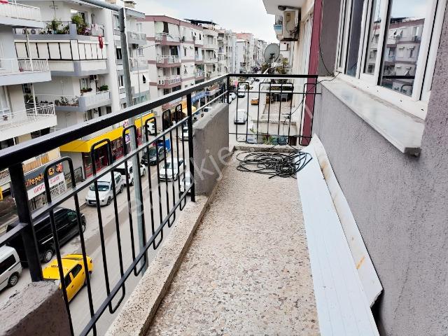 Laleli, Buca içerisinde kiralık mülk