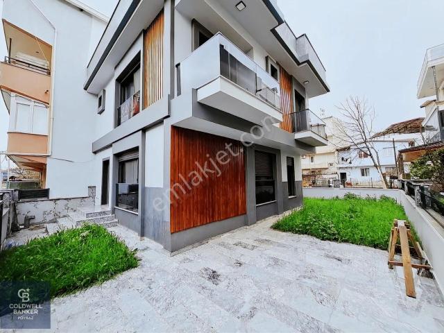 Menderes, İzmir içerisinde satılık Villa