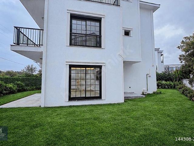 Menderes, İzmir içerisinde satılık Villa